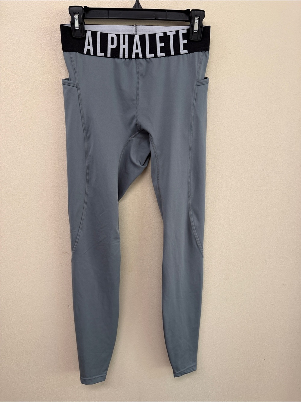 ALPHALETE Leggings SzL